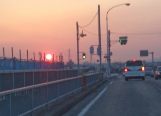 夕陽が真っ赤できれいだったので