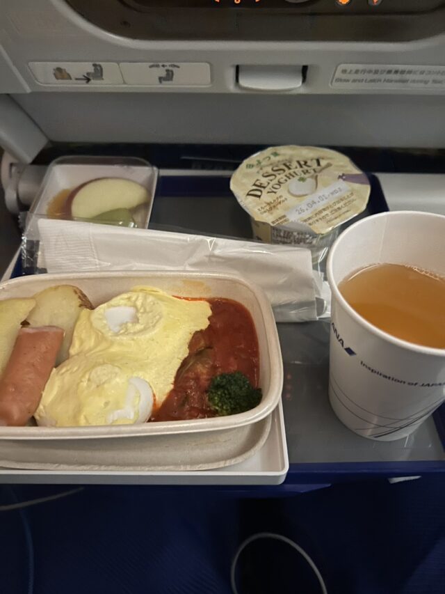 2026-0320 ハイブリッジ機内食02