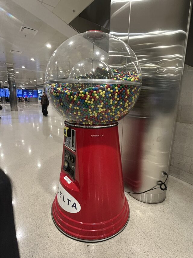 2026-0321 ハイブリッジ オハイオ空港03